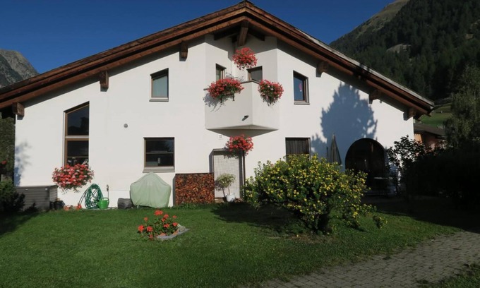 Bever House | Chesa Valetta Fam. Schläpfer