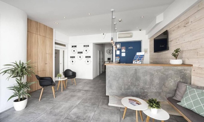Kispest Hotel | Chesscom Guesthouse