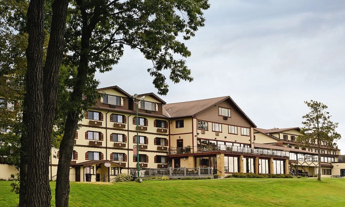 Galena Hotel | Chestnut Mountain Resort
