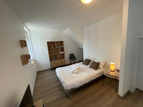 Beauvais Apartment | Chez AB studio cosy