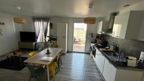 Mont d'Arene Apartment | Chez Brunella Reims centre avec parking