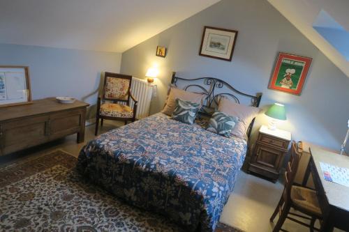 Saint-Mars-sur-Colmont House | Chez Hervé
