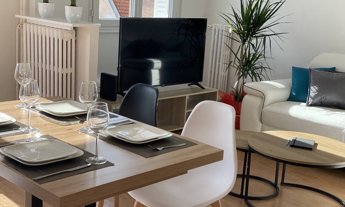 Sainte-Savine Apartment | Chez Julien,lumineux-accueillant-spasieux