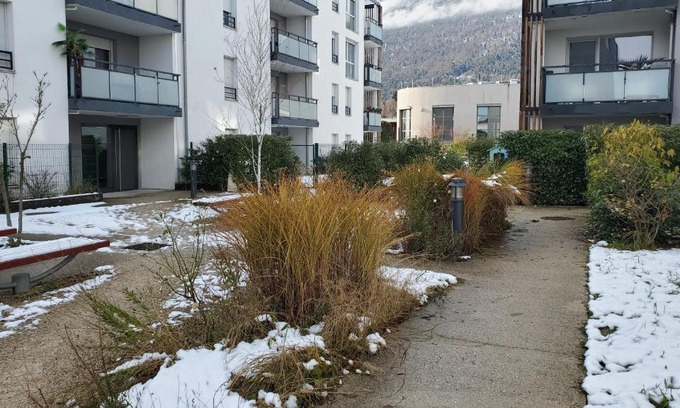Gex Apartment | Chez'toi Gex, proche de Genève & stations de Skis