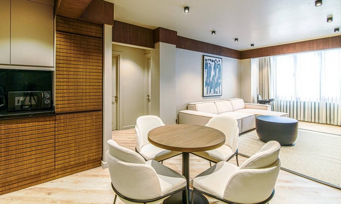 Macka Apartment | Chic and Convenient Flat in Central Besiktas