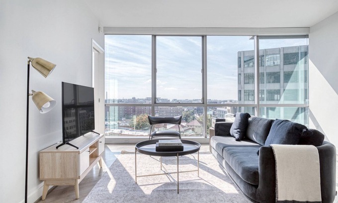 Dupont Circle Apartment | Chic Dupont Circle 1BR w/ Gym, Pool, W/D, walk to U St, by Blueground