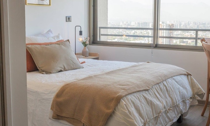 Barrio Italia Apartment | Chic Urban Retreat Near Trendy Barrio Italia