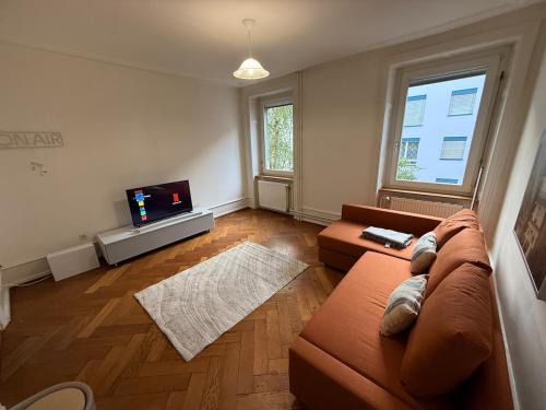 St. Johann Apartment | Chill and Tranquil in St Johann near Novartis Campus