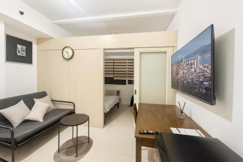 Loyola Heights Apartment | Chill staycation near Ateneo, UP & Maginhawa eats