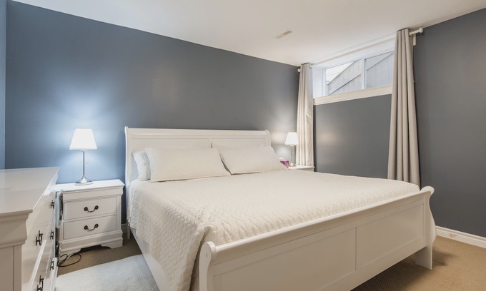 Promontory House | Chilliwack Family Nest 2 Bedroom Suite