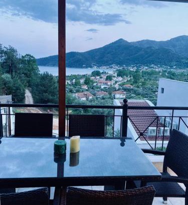 Chrisi Ammoudia Apartment | Chiotis Family House