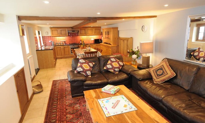 Bridport House | Church Cottage, Charmouth