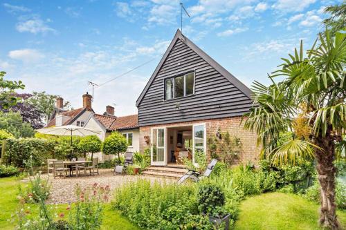 Campsea Ashe House | Church Farmhouse Annexe