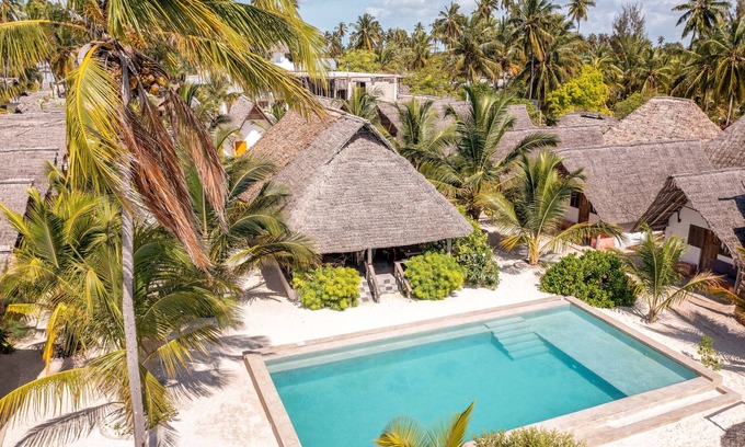 Jambiani Hotel | CInnamon Hotel