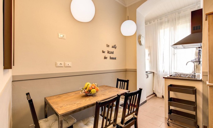 La Spezia Historic Centre Apartment | Cinque Terre Harbor (2 bathrooms, 2 bedrooms)