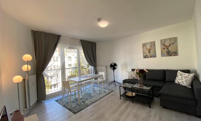 Zentrum Apartment | City Apartment am Rhein 4