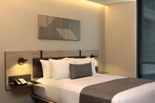 Monterrey Centro Hotel | City Express Plus by Marriott Monterrey Centro