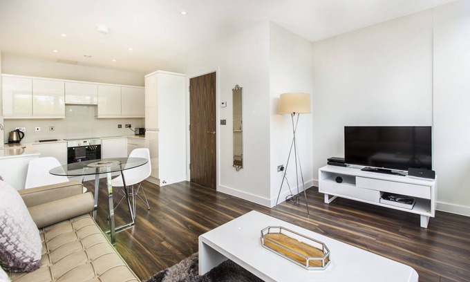 Central Milton Keynes Apartment | City Stay Apartments - Centro
