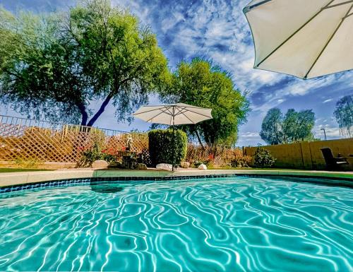 Gilbert House | Civic Centre, Resort Oasis, Open Kitchen & Priv Entry