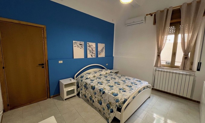 Catona Apartment | CIVICO 11 - Independent holiday home at 40 mt. from the sea. For short stays.