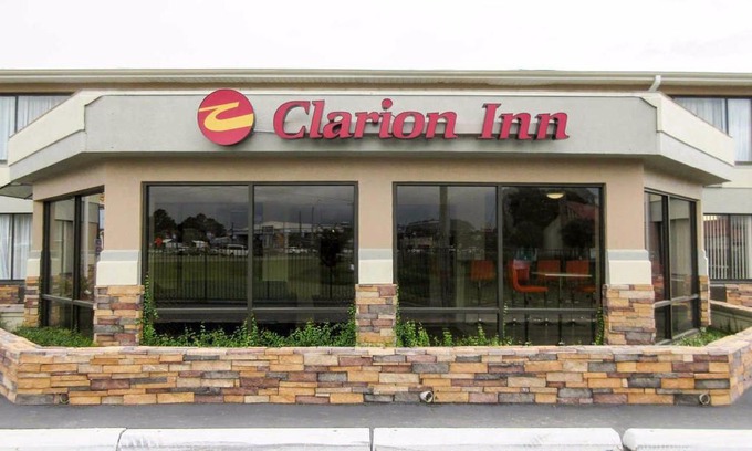 Northwest Pensacola Hotel | clarion inn