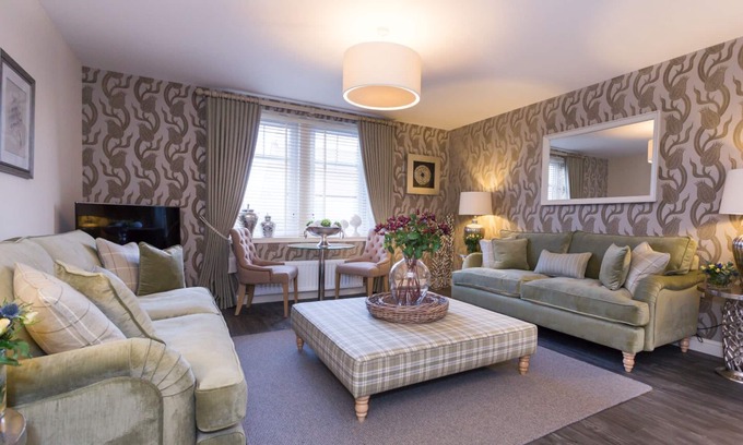 Cove Apartment | Classic home in picturesque Cove