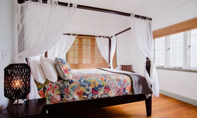 Edge Hill House | Classical King Bed Home @ Edge hill; 5km to Cairns