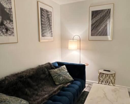 Winnipeg House | Classy single family house, walk to St Boniface