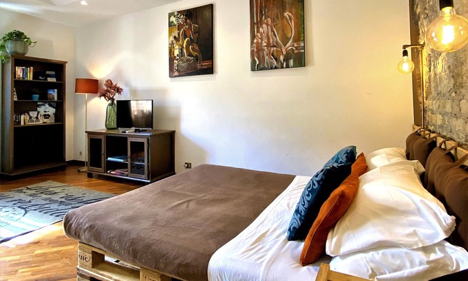 Quartiere XIII Aurelio Apartment | Clay warm and elegant Apt S. Peter 2 rooms and bathroom hidromassage CIR:29049