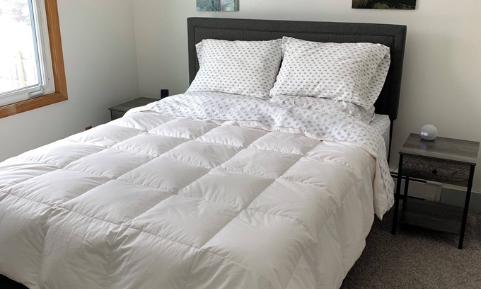 College House | Clean and Comfy House in great Fairbanks location