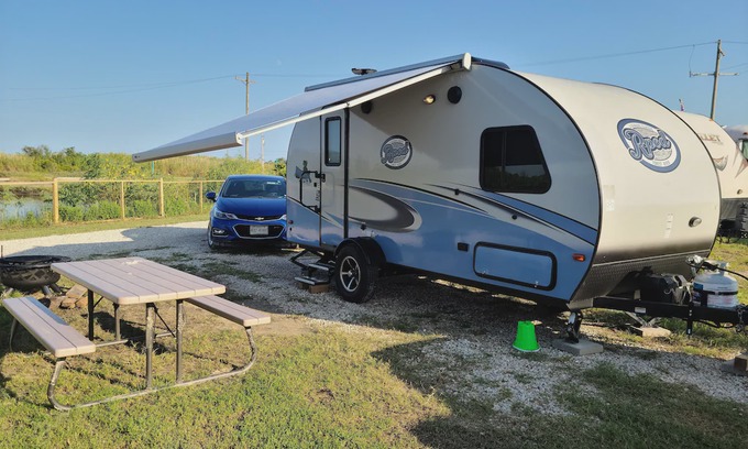 Port Bolivar RV Rental | Clean, Cozy and Economical Beach Camper at Hailey's Beach-n-Bay RV Resort