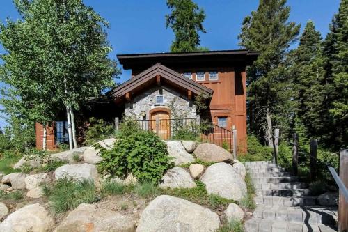 Tamarack Resort House | Clearwater Cottage 87 at Tamarack Resort by Casago McCall - Donerightmanagement