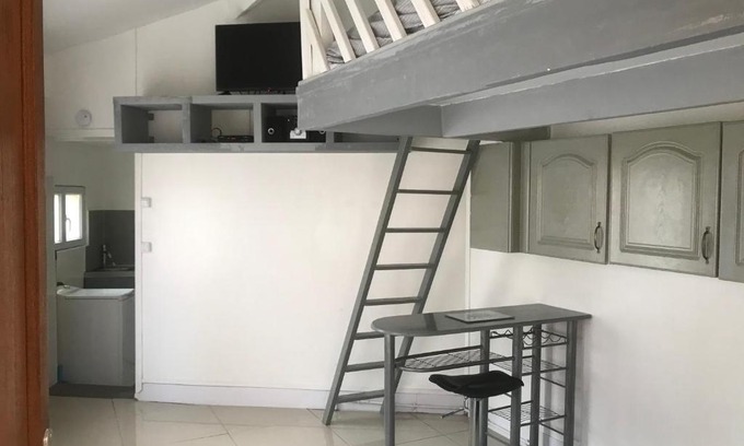 Villiers-Saint-Frederic Apartment | Clos de la fontaine F