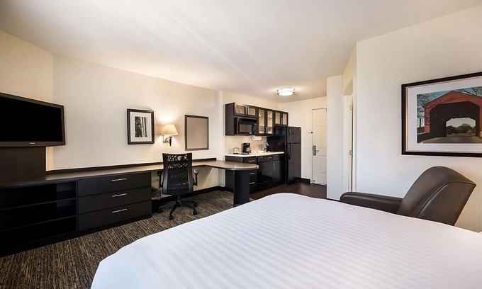 Burlington Hotel | Close to Popular Attractions, Relax in your Suite after a day of exploring!