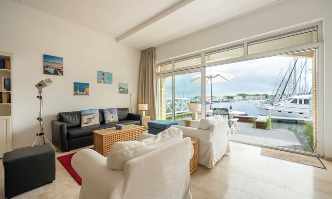 Ouddorp House | Close to the beach and Marina Port Zélande, modern,spacious and very comfortable
