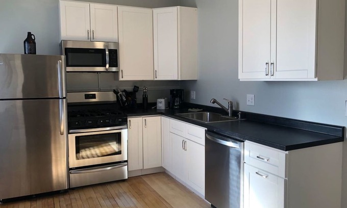 Minneapolis House | Close to Uptown, Downtown & Midtown