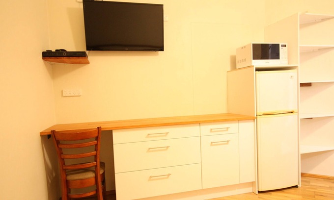 Randwick Apartment | CLOVELLY-BEACHSIDE-DINNING-SHOPS-TRANSPORT