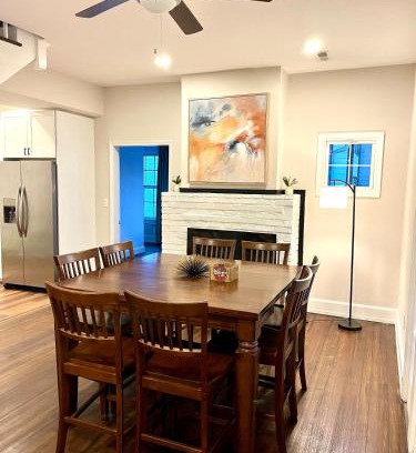 Old Town West House | Clover Cottage at Old Town Alexandria!