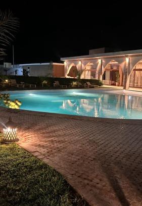 Sidi Moussa Lhamri House | club suite de luxe a avec piscine