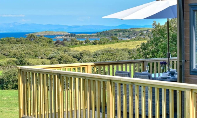 Abersoch Ski Chalet | Cludfan in the beautiful Pwllheli