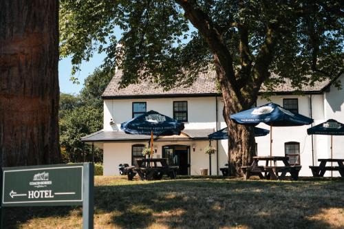 Castleton Hotel | Coach & Horses Hotel