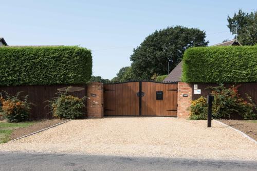 Beachampton Apartment | Coach House