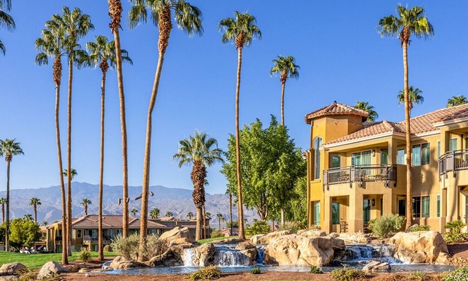 Palm Desert Resort | Coachella 26 week 2. Marriott Desert Springs II 1BR sleeps 4. 4/17-4/20/2026.