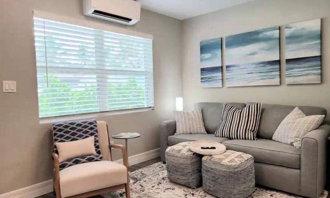 Lantana Apartment | Coastal Breezes -Walk to the Beach
