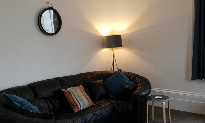 Sandgate Apartment | Coastal Escape Sandgate