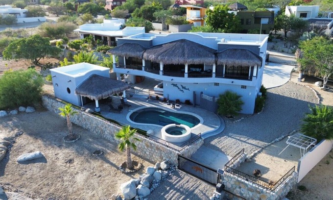 Los Barriles Apartment | Coastal Paradise: Pool & Hottub