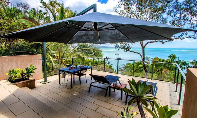 Seventeen Seventy House | Cocktails 1770 - 1770 waterfront