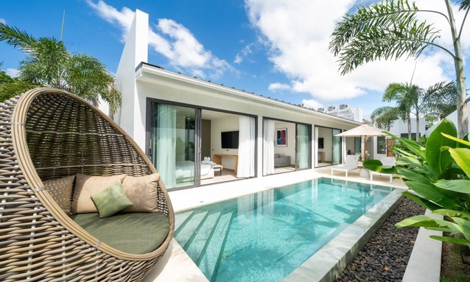 Thep Kasattri Villa | Coco Villas - 3 Bedroom Deluxe Garden Pool Villa