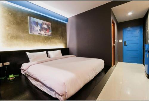 Hua Hin Hotel | Coconut budget & boutique