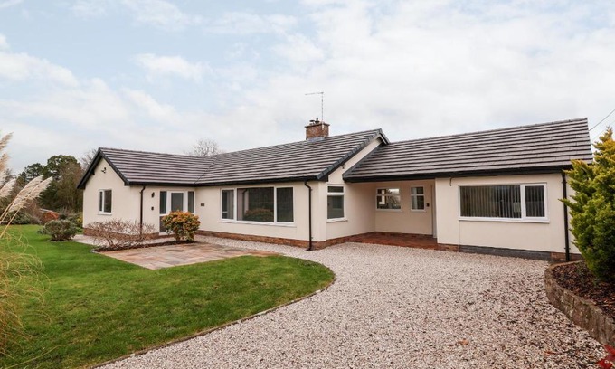 Ruthin House | Coedfan